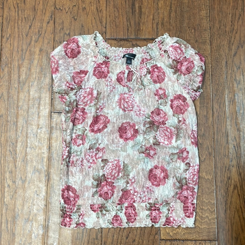 Ab studio women’s floral smocked puffed ruffle sleeve top